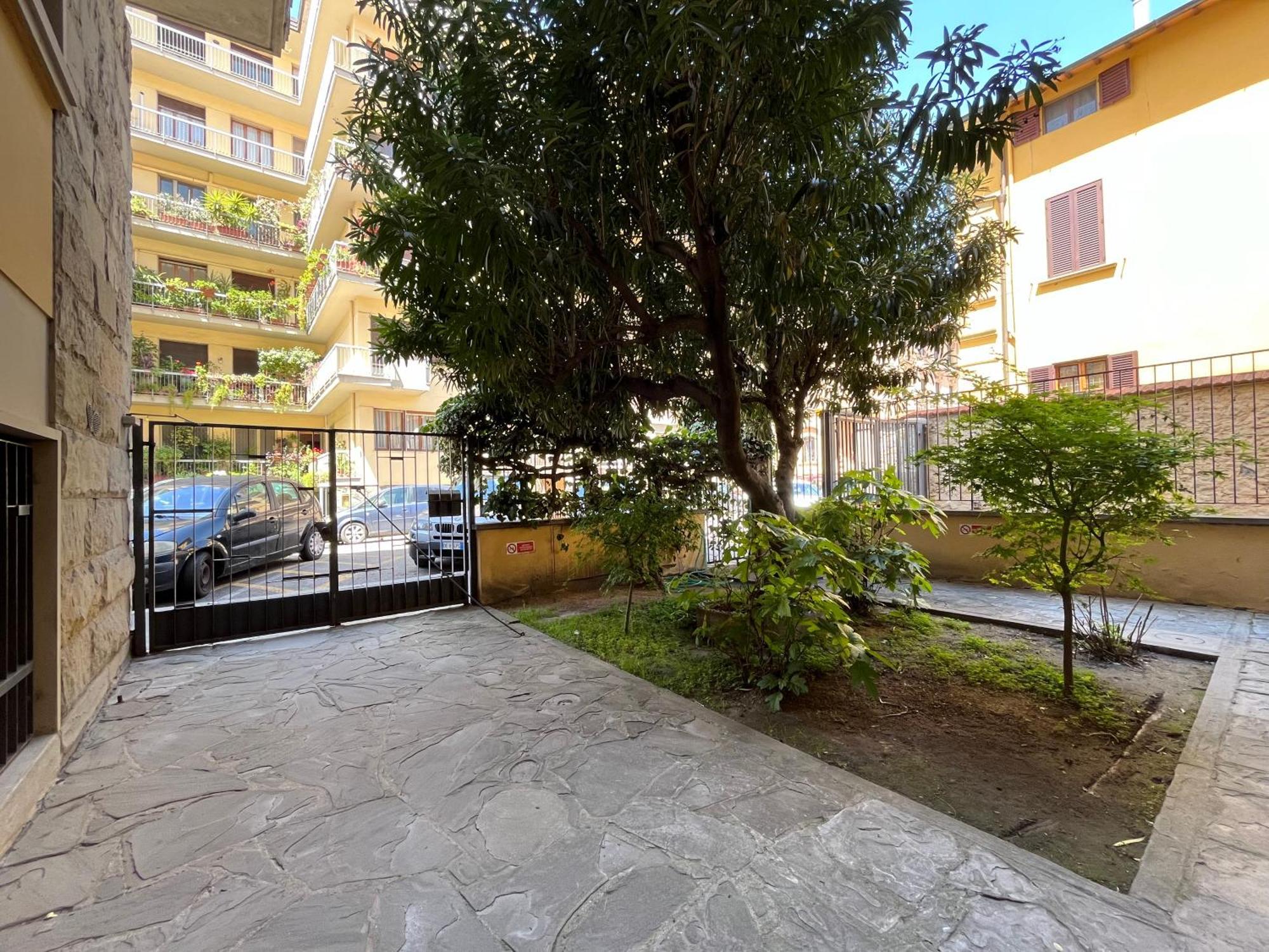 Orcagna Suite With Parking Floransa Dış mekan fotoğraf